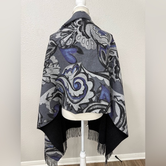 Nordstrom 80" x 27" Large Oblong Scarf Cashmere Graphic Floral Print Fringe - Picture 3 of 9